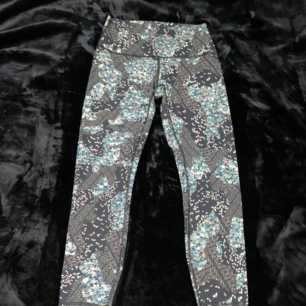 Lululemon Athletica Floral Patterned Leggings - Black and Blue